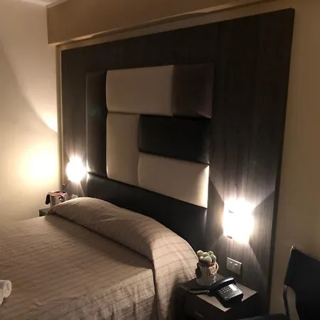 El Sombrero 3* Licata