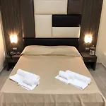 El Sombrero 3* ليكاتا