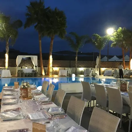Hotel El Sombrero 3*