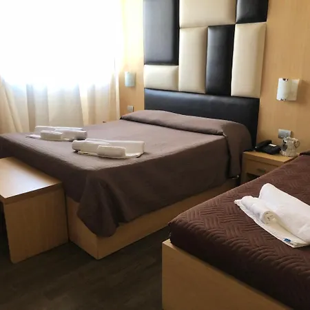 El Sombrero 3* Licata